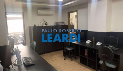 Sala comercial para alugar na Rua Maria Paula, 122, Centro, São Paulo por R$ 12.000