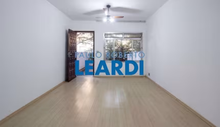 Casa à venda na Rua Cuxiponês, 259, Pompéia, São Paulo por R$ 819.000