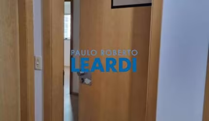 Sala comercial à venda na Avenida Professor Alfonso Bovero, 1057, Pompéia, São Paulo por R$ 600.000
