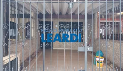 Casa à venda na Travessa Emília Alba, 88, Lapa de Baixo, São Paulo por R$ 680.000
