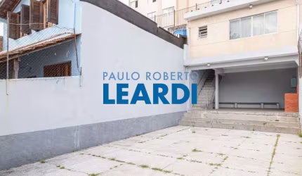 Casa para alugar na Rua Doutor Miranda de Azevedo, 901, Pompéia, São Paulo por R$ 9.500