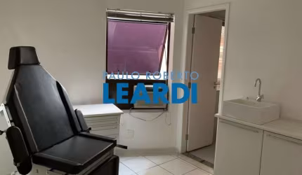 Sala comercial à venda na Rua Barata Ribeiro, 380, Bela Vista, São Paulo por R$ 500.000