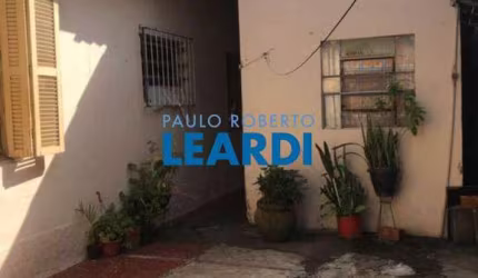 Casa em condomínio fechado à venda na Rua Mezon, 52, Moema, São Paulo por R$ 1.200.000