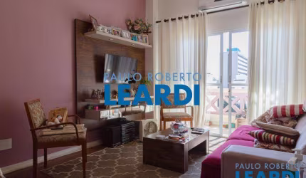 Apartamento à venda na Rua Cunha Horta, 39, Vila Buarque, São Paulo por R$ 680.000
