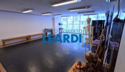 Sala comercial à venda na Avenida Brigadeiro Luís Antônio, 2344, Jardim Paulista, São Paulo por R$ 650.000