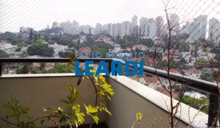 Apartamento à venda na Rua Tupi, 965, Higienópolis, São Paulo por R$ 1.300.000