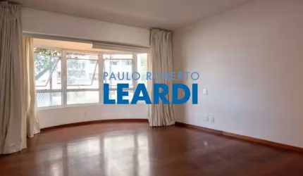 Apartamento à venda na Rua Conselheiro Fernandes Torres, 148, Perdizes, São Paulo por R$ 4.660.000