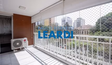 Apartamento à venda na Rua Tagipuru, 35, Barra Funda, São Paulo por R$ 1.149.000