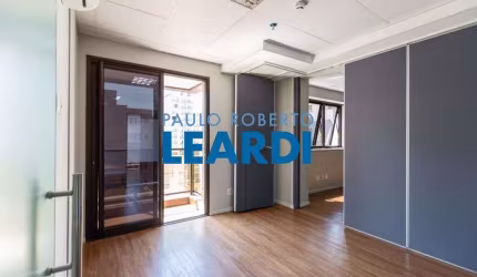 Sala comercial à venda na Rua Martinico Prado, 167, Higienópolis, São Paulo por R$ 3.147.000