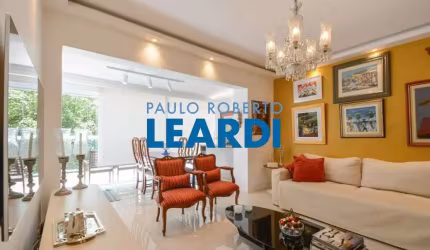 Apartamento à venda na Rua Coronel Diogo, 14, Aclimação, São Paulo por R$ 850.000