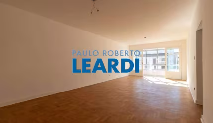 Apartamento à venda na Rua Treze de Maio, 1610, Bela Vista, São Paulo por R$ 1.000.000
