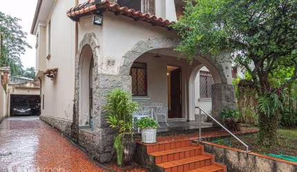 Casa com 3 quartos à venda na Rua Petrópolis, 519, Sumaré, São Paulo por R$ 2.400.000