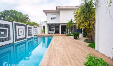 Casa com 4 quartos à venda na Olímpio Catão, 70, Pacaembu, São Paulo por R$ 4.450.000