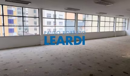 Ponto comercial para alugar na Rua Aureliano Coutinho, 109, Vila Buarque, São Paulo por R$ 160.000