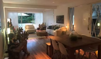 Casa com 4 quartos à venda na Rua Ubatuba, 371, Pacaembu, São Paulo por R$ 4.600.000