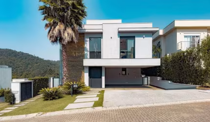 Casa em condomínio fechado com 4 quartos à venda na Rua Juan Gris, 333, Tamboré, Santana de Parnaíba por R$ 5.900.000