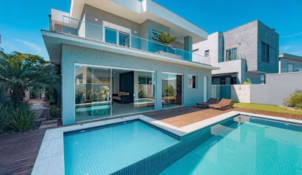 Casa em condomínio fechado com 3 quartos à venda na Alameda Picasso, 688, Alphaville, Santana de Parnaíba por R$ 4.400.000