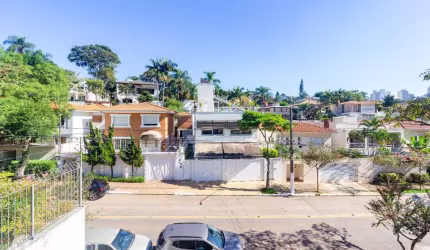 Casa com 4 quartos à venda na Rua Cássio Martins Vilaça, 225, Pacaembu, São Paulo por R$ 2.650.000
