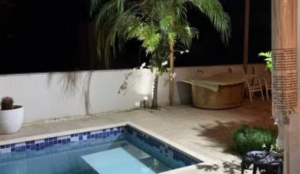 Casa em condomínio fechado com 4 quartos para alugar na Alameda das Azaléias, 60, Alphaville, Santana de Parnaíba por R$ 25.000