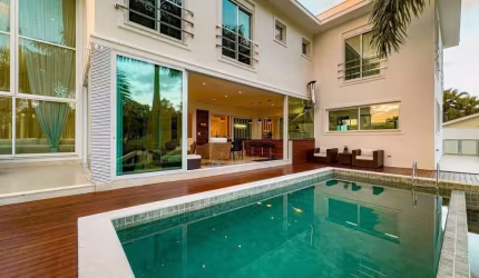Casa em condomínio fechado com 4 quartos para alugar na Alameda Dourado, 809, Alphaville, Santana de Parnaíba por R$ 42.310