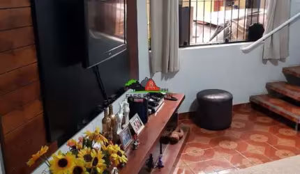 Sobrado 110 m² à venda no Bairro Campestre em Santo André, 2 dormitórios, 2 banh