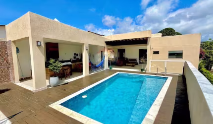 CASA DUPLEX 4/4 COM PISCINA EM VILAS DO ATLANTICO