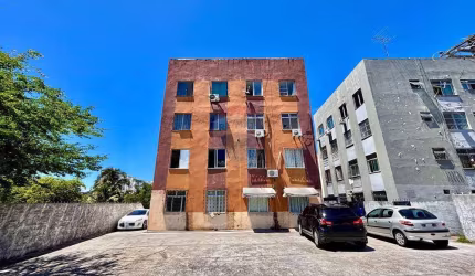 'Vende-se: Apto 2 Quartos no Stiep, Salvador'