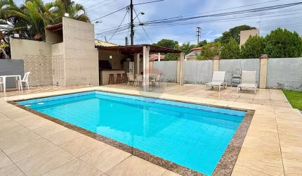 'Viva no Paraíso: Casa de Luxo em Recreio Ipitanga'