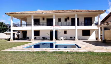 Venda de linda casa duplex, 5 quartos e 5 suítes, 900 m2,  frente para o mar, em Vilas do Atlântico, Lauro de Freitas/BA