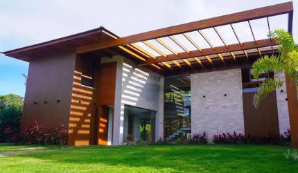 Casa 6 Suítes à Venda no Praia Bella - Praia do Forte – 531m² - Conforto e Sofisticação