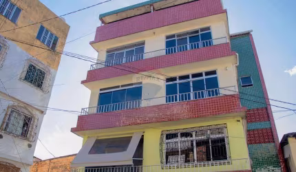 Apto. 02 Quartos em rua Segura no bairro do São Caetano - Salvador