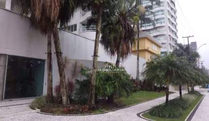 Apartamento com 3 dormitórios à venda, 81 m² por R$ 1.400.000,00 - Caiobá - Matinhos/PR
