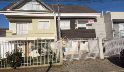 Sobrado à venda, 215 m² por R$ 650.000,00 - Atuba - Curitiba/PR