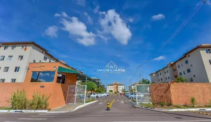 Apartamento com 3 dormitórios à venda, 52 m² por R$ 286.000 - Iná - São José dos Pinhais/PR
