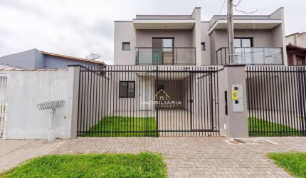Sobrado com 3 dormitórios à venda, 92 m² por R$ 574.000 - Fazendinha - Curitiba/PR