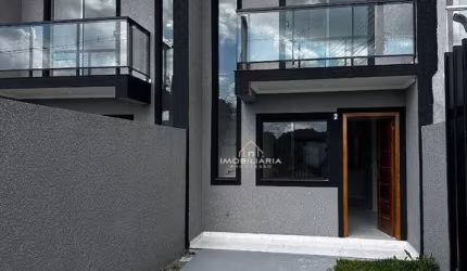 Sobrado com 3 dormitórios à venda, 67 m² por R$ 380.000,00 - Tatuquara - Curitiba/PR