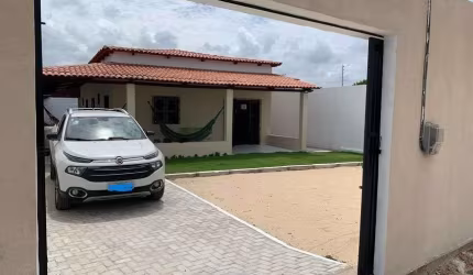 Casa para venda com 200 metros quadrados com 4 quartos em Centro - Paracuru - CE