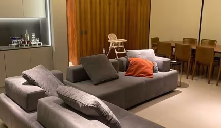 Vendo lindo aptomento reformado no Tirol