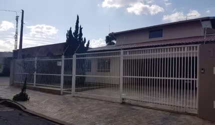 Casa à venda em Araraquara