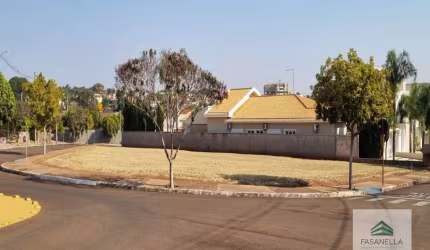 Terreno à venda em Araraquara
