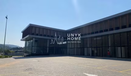 Aluga-se Sala em Conjunto Comercial em Tamboré - Alphaville
