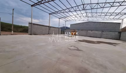 Aluga-se Galpão com 700m2 Novíssimo em Santana de Parnaiba