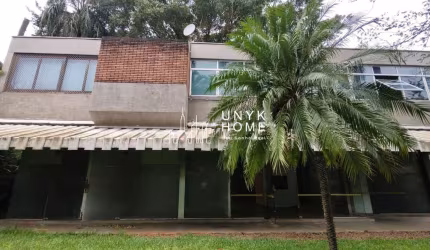 Imóvel Comercial com 9 Quartos e 4 banheiros para Alugar no Alto de Pinheiros