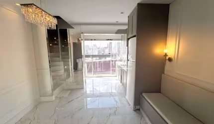 Duplex Moderno e Mobiliado na Vila Olímpia - 56m² com Suíte, Closet e Reforma Impecável.
