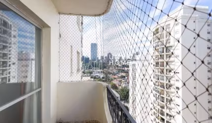 Apartamento para locação com  varanda na Vila Madalena