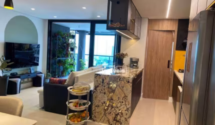 móvel aconchegante à venda com 3 quartos, sendo 3 suítes, e 3 banheiros no total. Este imóvel está bem equipado, é ideal para quem procura conforto e