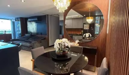 Apartamento Luxuoso A venda MOBILIADO!!