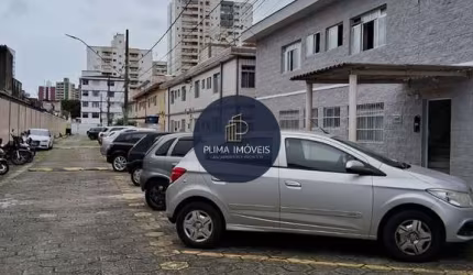 Apartamento kitão dividido - Canto do Forte PG- 500m da praia