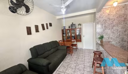 Apartamento 2 quartos mobiliado, 150m da praia, Guilhermina em Praia Grande