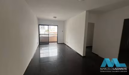 Apartamento 2 quartos, sacada, 1 vaga, na Tupi em Praia Grande